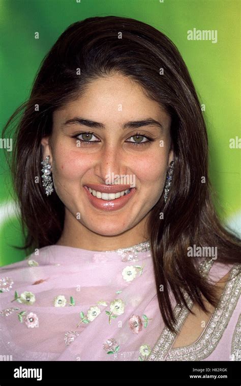 KAREENA KAPOOR "ASOKA" PHOTOCALL VENICE FILM FESTIVAL 2001 ITALY 08 ...