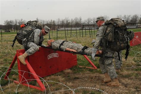 2 captains take Sapper competition at Leonard Wood | Article | The United States Army