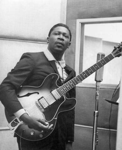 B.B. King: The King of Blues and His Iconic Guitars – Bros Guitars