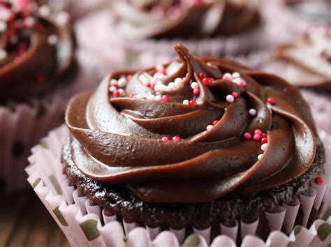 Chocolate Fudge Buttercream Frosting Recipe — Dishmaps