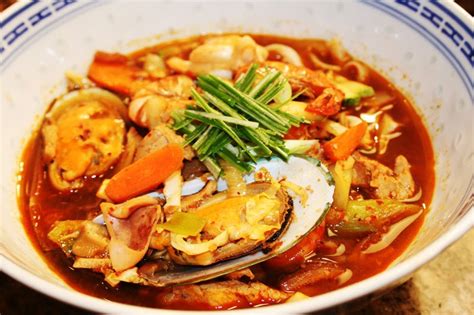 Jjamppong – Spicy Seafood Noodle Soup - Cathlyns' Korean Kitchen