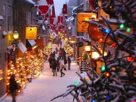 A lighted Christmas village Quebec City Christmas, Christmas Town, Noel ...