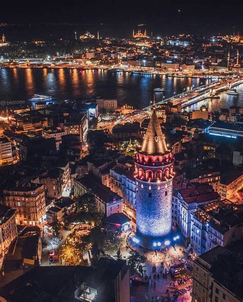 Living Destinations auf Instagram: „Galata Tower night ~ Istanbul, Turkey Photo: @bildrone ...