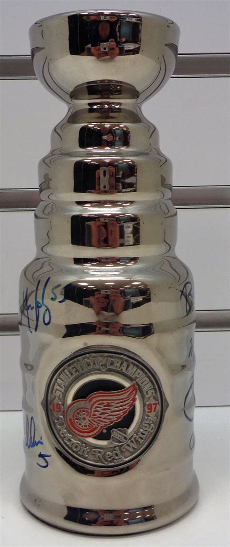 Lot Detail - 1997 Red Wings Stanley Cup Multi Signed