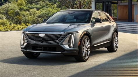 Cadillac Reveals Lyriq EV Specs, Pricing, Release Date, and More