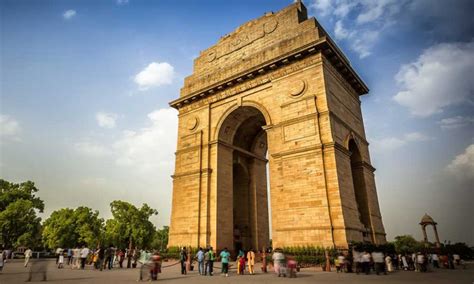 20 Famous Monuments Of India Historical Monuments Of India Treebo - Riset