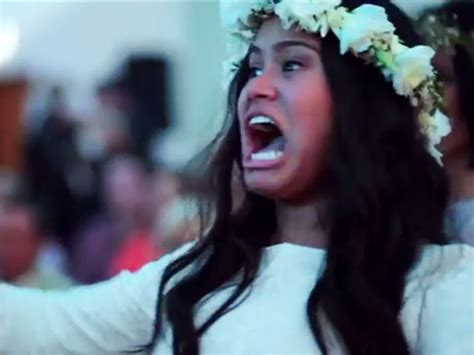 Wedding Haka Moves Bride to Tears in Viral Clip