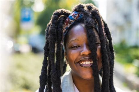 Wick Dreads: What Are Wicks and How To Get the Hairstyle