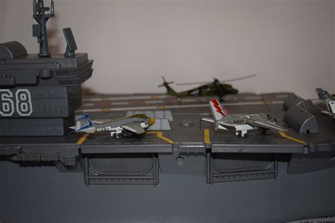 Aircraft Carrier Toy Set, Electrical & Mechanical functions & Extra Planes. | PRIVACY INTERFACE