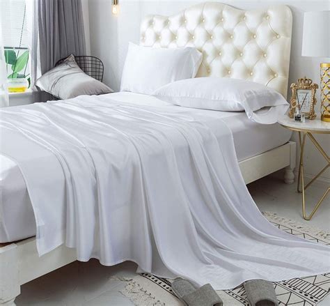 The Best Silk Sheets of 2020 – Simple Luxury for Your Home