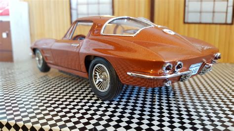 1963 CORVETTE -- Plastic Model Car Kit -- 1/25 Scale -- #861 pictures ...