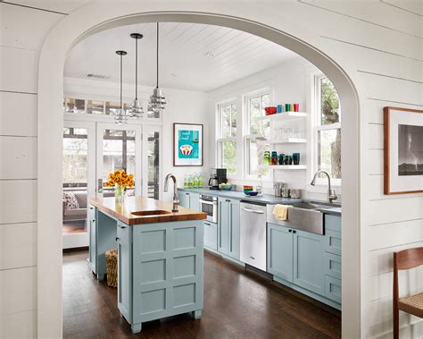 15 Stunning Galley Kitchen with Island Designs to Inspire Your Home ...