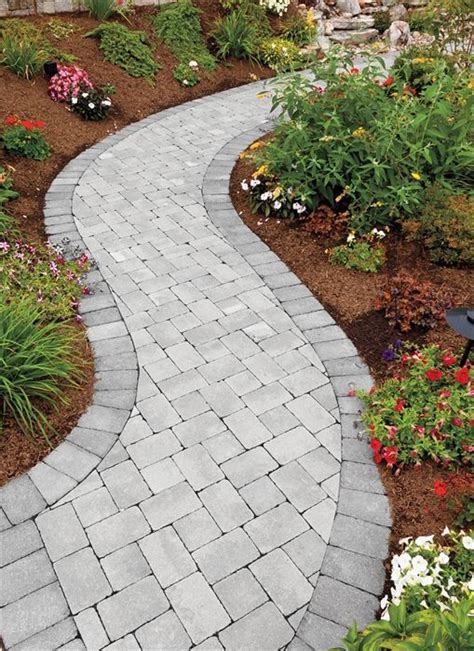 The curved lines of this sidewalk give it style and pizzazz. It invites ...