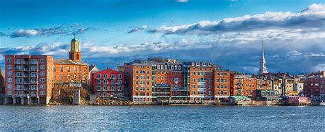 © Photo: Old Harbor Waterfront, Portsmouth | PortsmouthNH.com