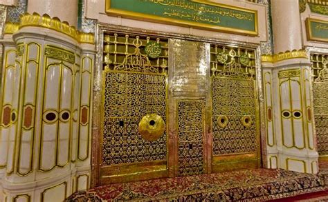 ISLAMLOGin: Rawdah Mubarak (Sacred chamber)