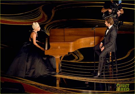 Lady Gaga & Bradley Cooper's Oscars 2019 Performance of 'Shallow ...