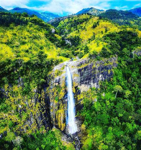 Diyaluma Falls (220m) | Upper Diyaluma Waterfall | How to Go?