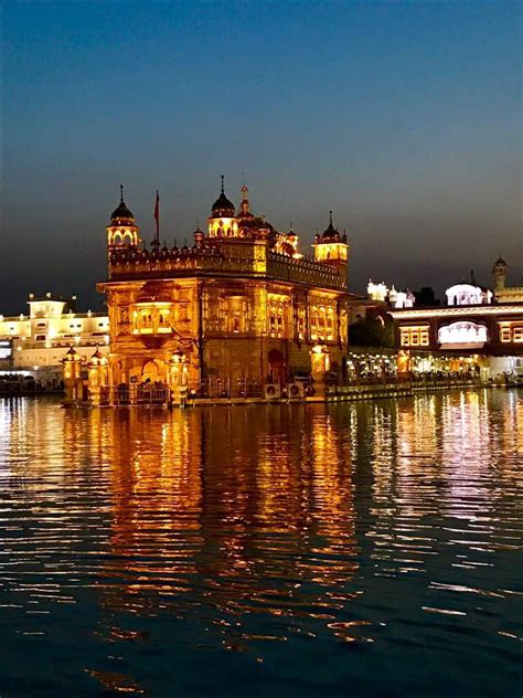 Pin by Bashi Singh on Sikhs | Golden temple amritsar, Baba deep singh ji, Golden temple