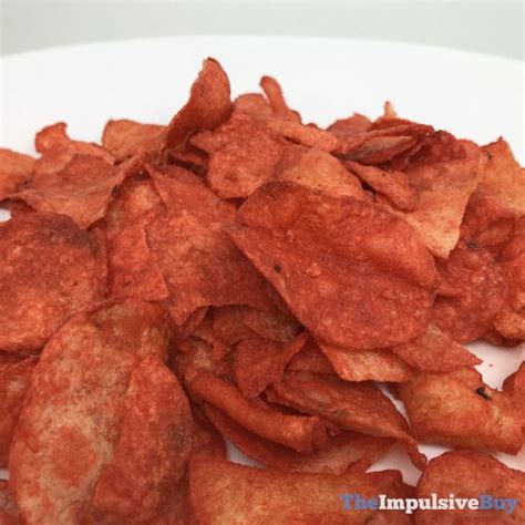 REVIEW: Lay's Kettle Cooked Flamin' Hot Potato Chips - The Impulsive Buy