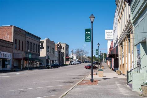 Downtown Hamlet NC. Main Street Stock Image - Image of morning, downtown: 177144865