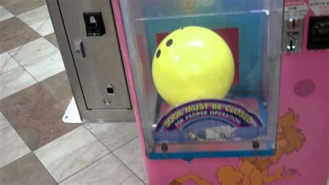 UP UP & AWAY BALLOON VENDING MACHINE, PLAYS POKEMON MUSIC!! | Play ...