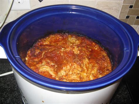 A Slice of Smith Life: Monday's Meal: Easy Lasagna Recipe...in the Crockpot