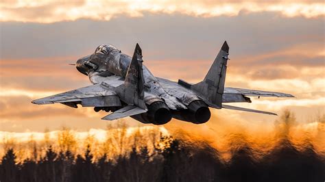 Russian MIG-29 Fulcrum during Takeoff [1920x1080] : r/WarplanePorn