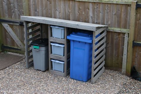 How to DIY a bin store using leftover timber or pallet wood | My Thrifty Life by Cassie Fairy ...