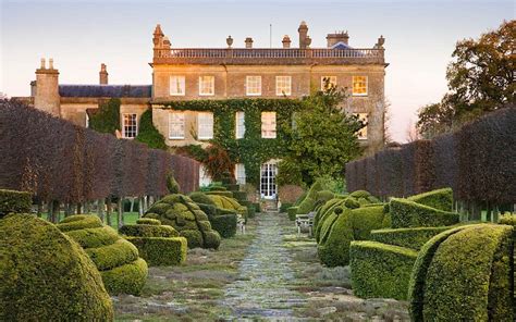 17 Best images about Highgrove House on Pinterest | Gardens, Cornwall and England