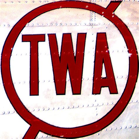 TWA Logo on DC3 | This DC3 is being restored by volunteers a… | Flickr