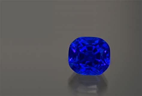 Tanzanite Mines of Merelani • Working the Blueseam