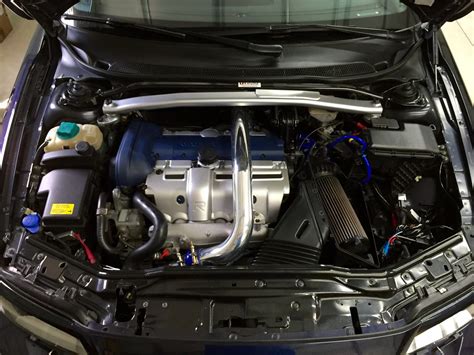 Volvo S60R engine bay | Martini_277 | Flickr