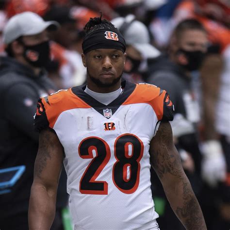 Bengals' Joe Mixon Suffered 'Minor' Ankle Injury vs. Jaguars, Zac ...