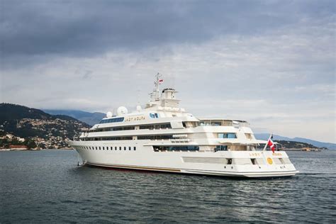 Yacht Lady Moura • Blohm and Voss • 1990 • Photos &Video