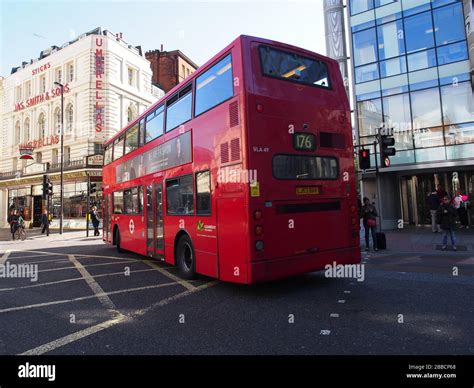 London British famous and traditional red bus Stock Photo - Alamy