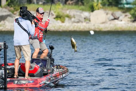 GALLERY: Knockout Round Highlights the Variety of Lake Champlain - Major League Fishing