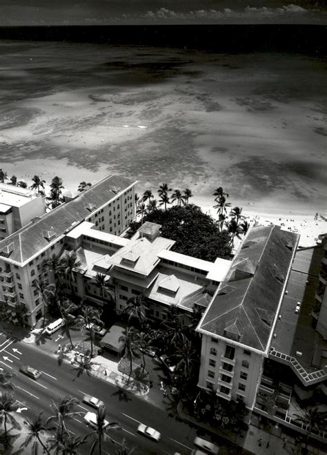 Moana Surfrider History | Moana Surfrider, A Westin Resort & Spa ...