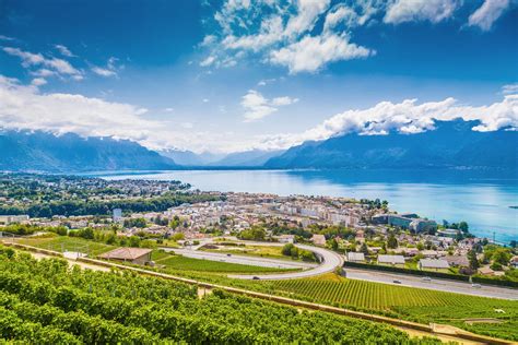 6 Reasons Why You Should Visit Geneva While in Switzerland - Road Affair