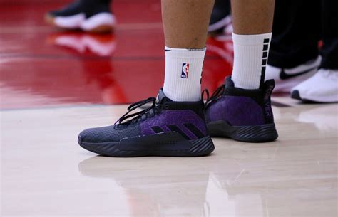 Photos » Damian Lillard's 'Black Panther" Adidas Dame 5 Photo Gallery ...