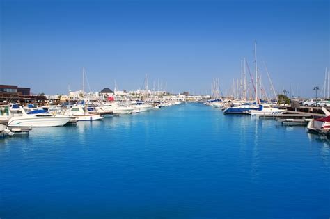 Premium Photo | Lanzarote marina rubicon playa blanca