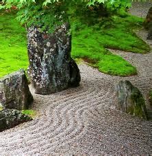 Japanese Sand Gardens - www.japaneseflowergardens.weebly.com