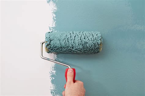 7 Signs It’s Time to Repaint Your Walls | Family Handyman