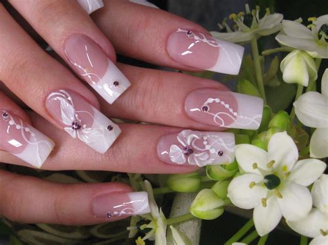 cream color nail designs - Google Search | Nail designs, Different nail ...