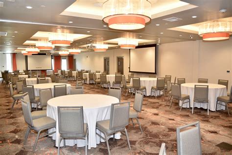 Meeting Rooms at Holiday Inn WINDSOR - WINE COUNTRY, 8755 OLD REDWOOD ...