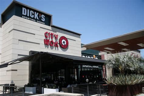 City Wok moves to new Palm Desert location. Here's what's new