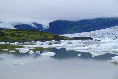 Breiðárlón Glacier Lagoon - South Iceland - Iceland Travel Guide