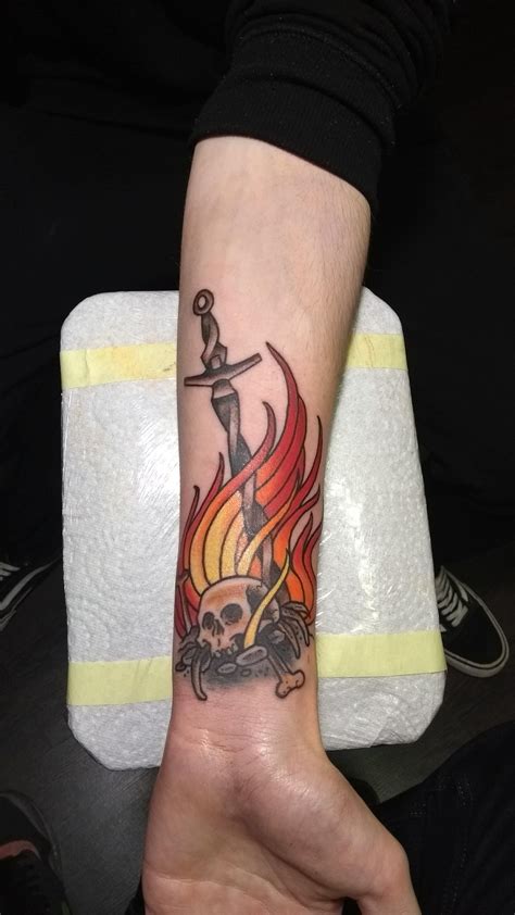 A darksouls bonfire tattoo made by me | タトゥー