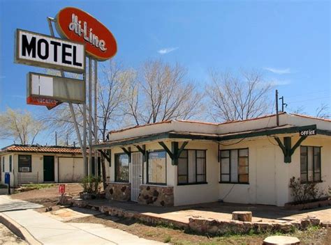 Williams, Arizona | Motel, Hotel, Pictures to paint