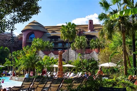 Animal Kingdom Lodge Pool | Wish Upon a Star With Us