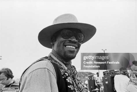 Taj Mahal Musician Photos and Premium High Res Pictures - Getty Images